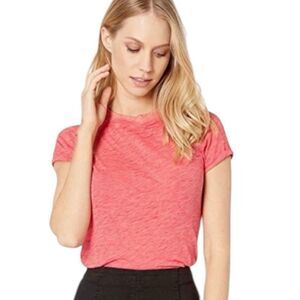 Free people with the free space die size small Women's Pink T-Shirt
